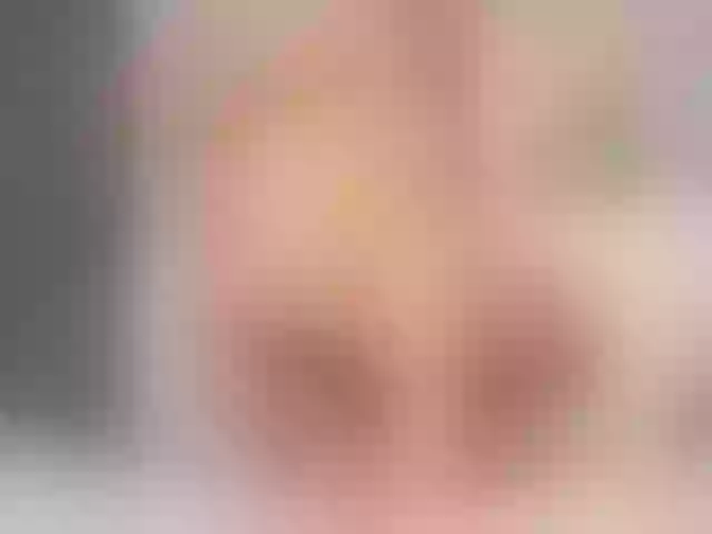 Live sex webcam photo for Lizztayler91 #252295629