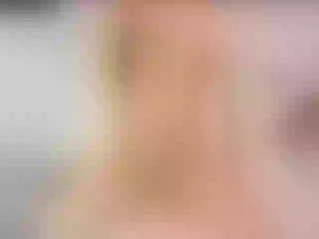 Live sex webcam photo for Keiko_Hot #287877790
