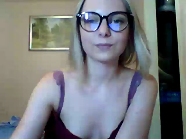 Live sex webcam photo for BreeAngel #252495304