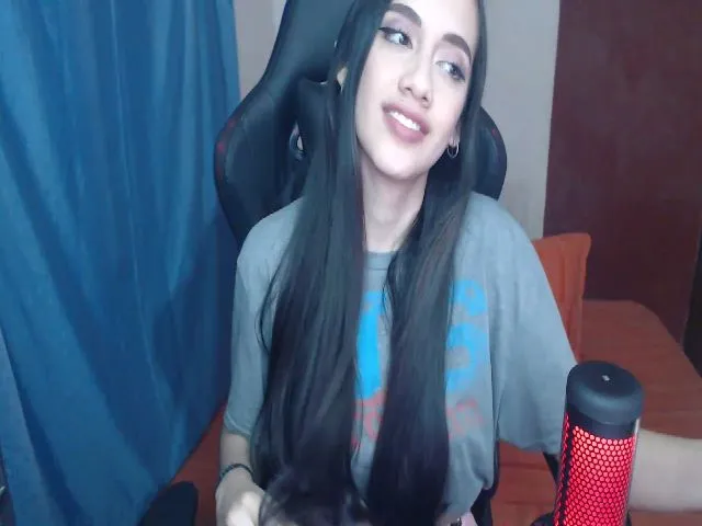 Live sex webcam photo for Evi3Kat #264136603