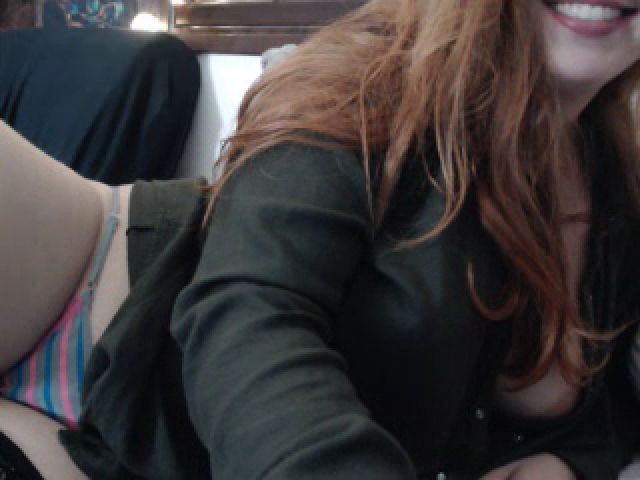 Live sex webcam photo for Maaryhot #262659119