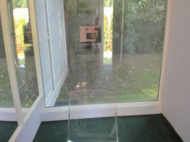 Live sex webcam photo for SashaaWild #258055113