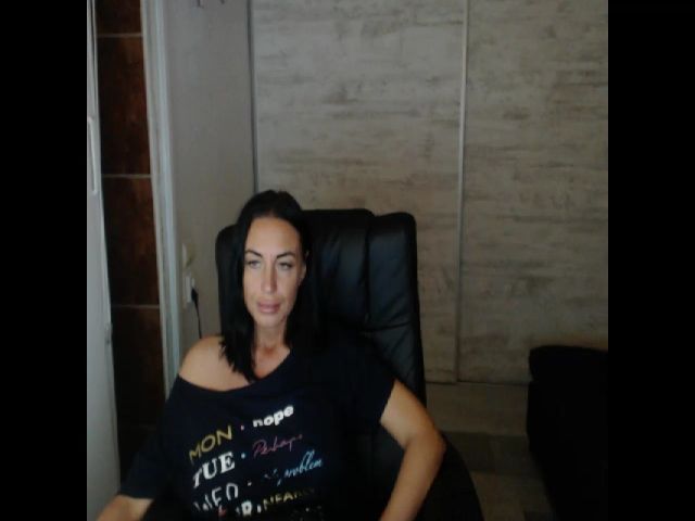 Live sex webcam photo for SpicyBazaar #256667932