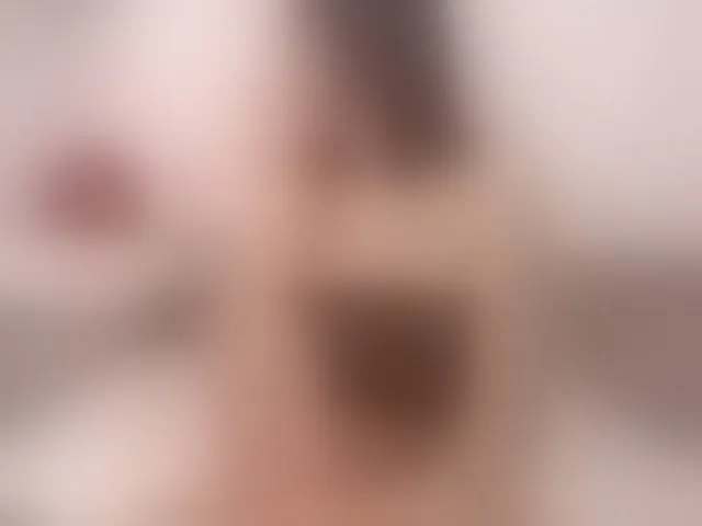 Live sex webcam photo for HOTbrunette69 #241135497