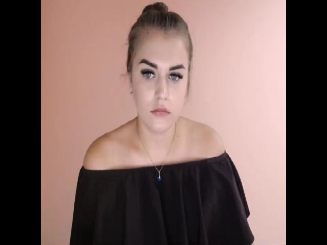 Live sex webcam photo for TaliaKristen #258837186