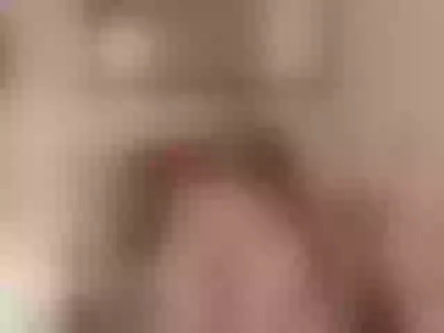 Live sex webcam photo for Juliannemore #252989487