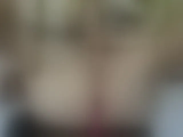 Live sex webcam photo for Mssbombom_ #259762354