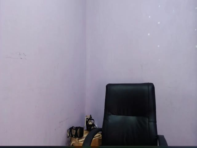 Live sex webcam photo for ElishaBailey #254926200