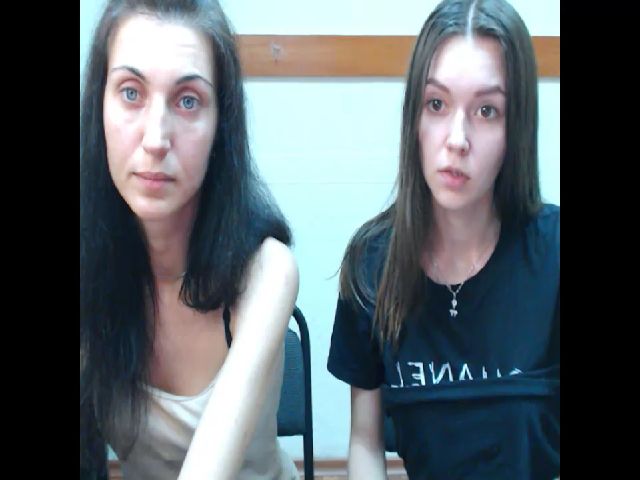 Live sex webcam photo for Miss_Vivian #258802327