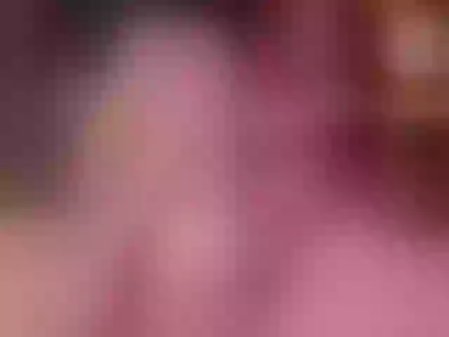 Live sex webcam photo for LiseFox #259705637