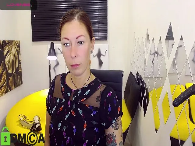 Live sex webcam photo for MarvelousLilu #258583794