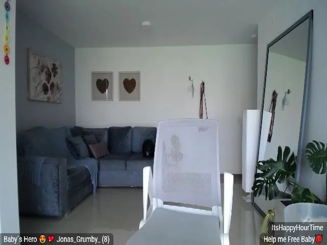 Live sex webcam photo for HappyHourTime #264345517