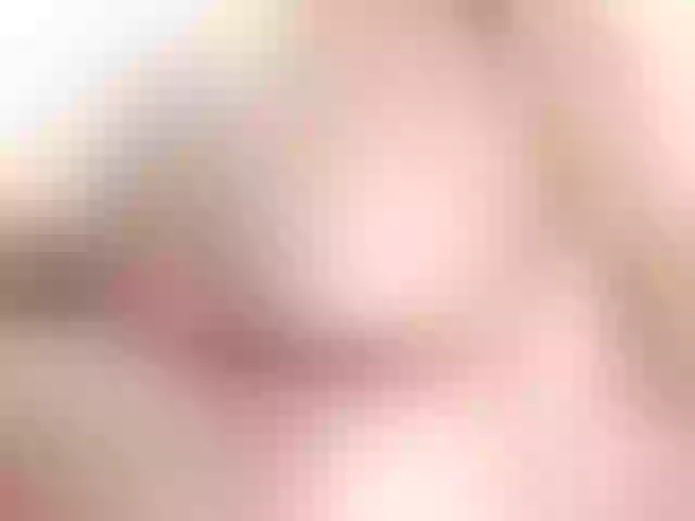 Live sex webcam photo for GingerSquirtX #257851829