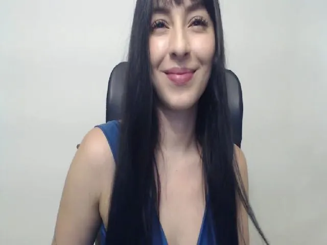 Live sex webcam photo for Kattyduque #253930878