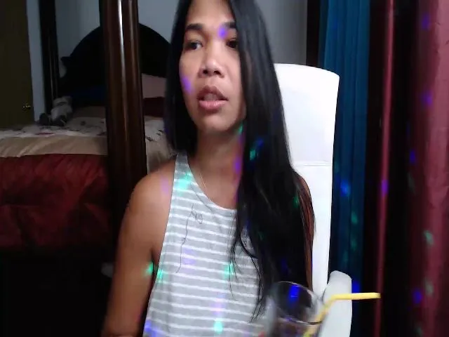 Live sex webcam photo for Littlekai2021 #265435847