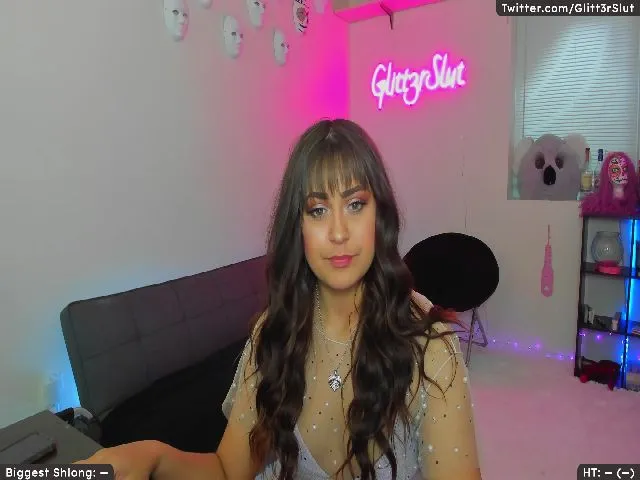 Live sex webcam photo for Glitt3rSlut #253931645