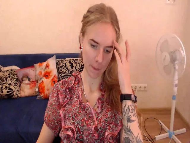 Live sex webcam photo for Limana_xo #260152786