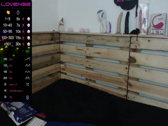 Live sex webcam photo for Valeriafiery #254324662