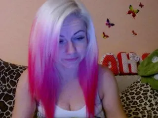 Live sex webcam photo for melek-7250 #240728863