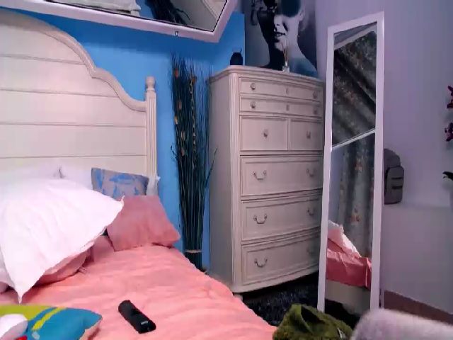 Live sex webcam photo for MilaGrace #255857751