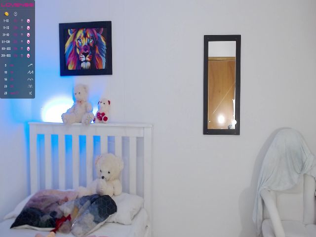 Live sex webcam photo for Elektrasr2 #265178450