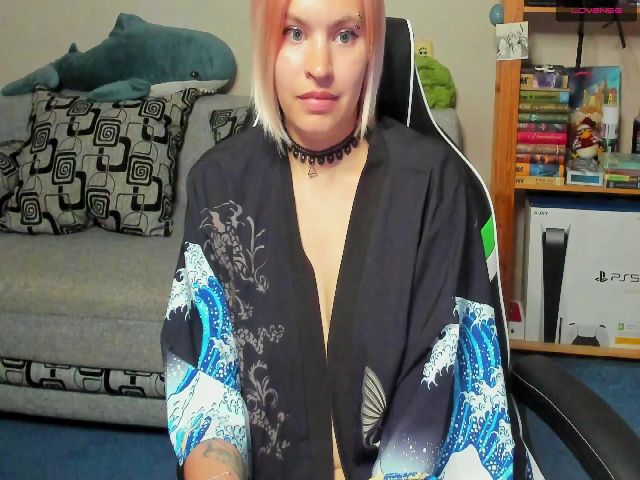Live sex webcam photo for Sky_Drag0n #254100393