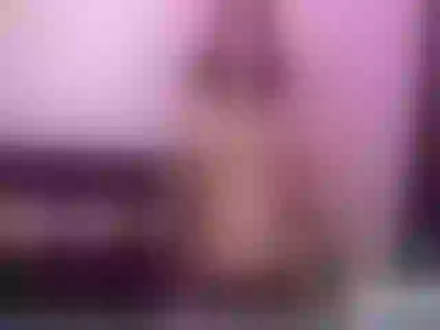 Live sex webcam photo for MaiiAngel #255491660