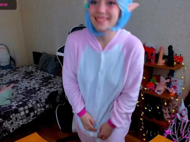 Live sex webcam photo for MiaUnicorn #257530407