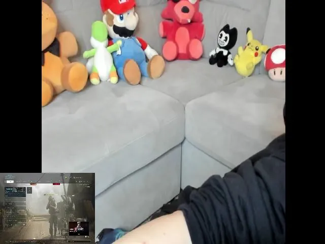 Live sex webcam photo for PrincessBluu #257165843