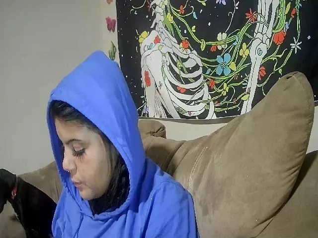 Live sex webcam photo for Lilmisspurp #256616043