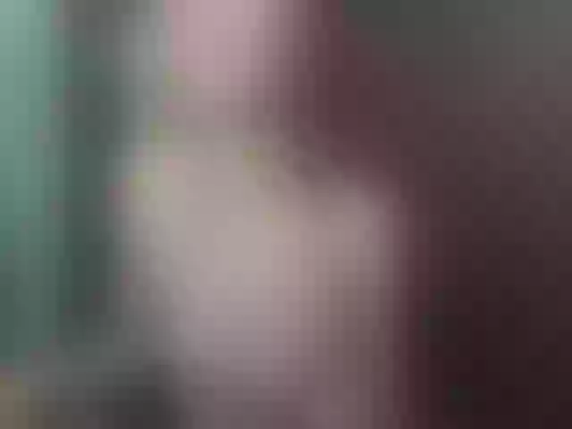 Live sex webcam photo for KINKYkeira #264865403