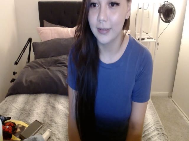 Live sex webcam photo for Eight_Bit #253001421