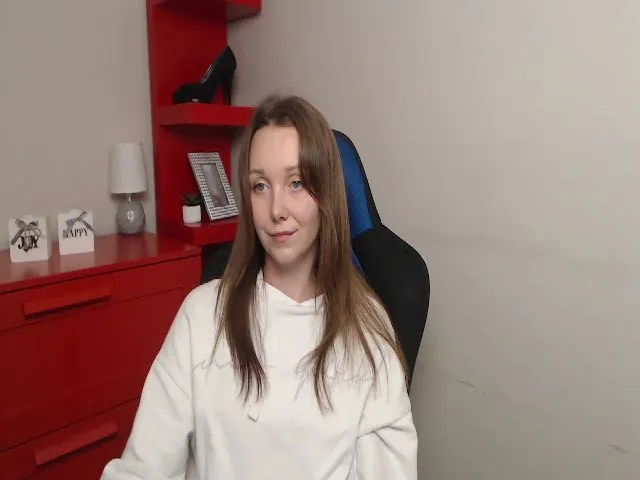 Live sex webcam photo for Little_ZOE #264233621