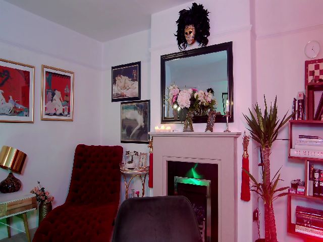 Live sex webcam photo for AgentTease #259594073