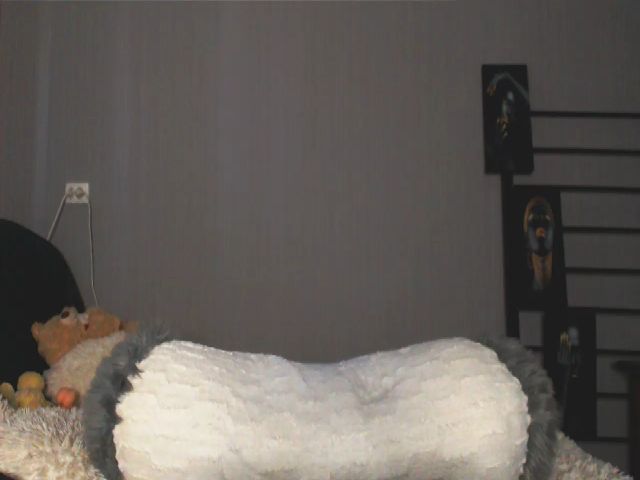 Live sex webcam photo for MeowNicole #253327388