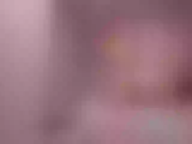 Live sex webcam photo for EmmaSiff #254873440