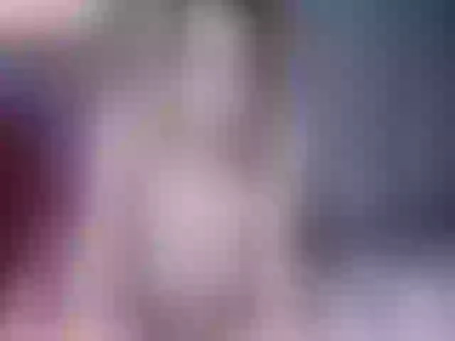 Live sex webcam photo for Komorebi #262538764