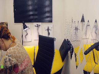 Live sex webcam photo for MarvelousLilu #251876480