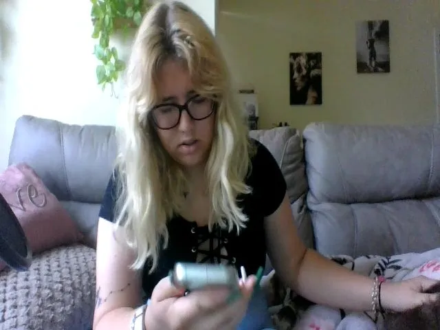 Live sex webcam photo for cozychristine #254161758