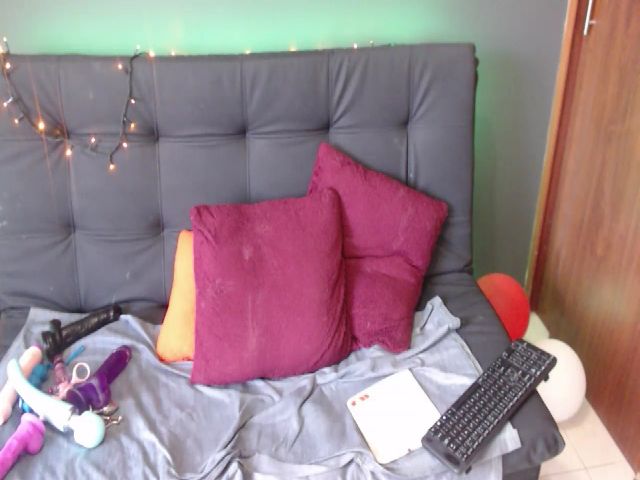 Live sex webcam photo for Latin__curly #254471727