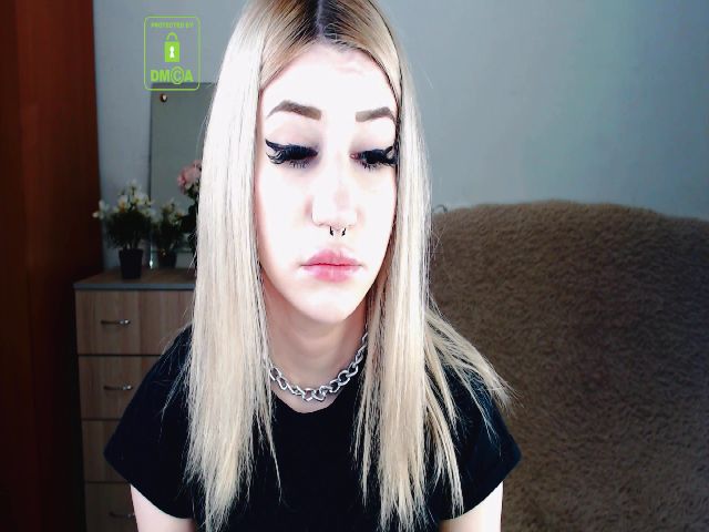 Live sex webcam photo for Alison_Moonli #255752027