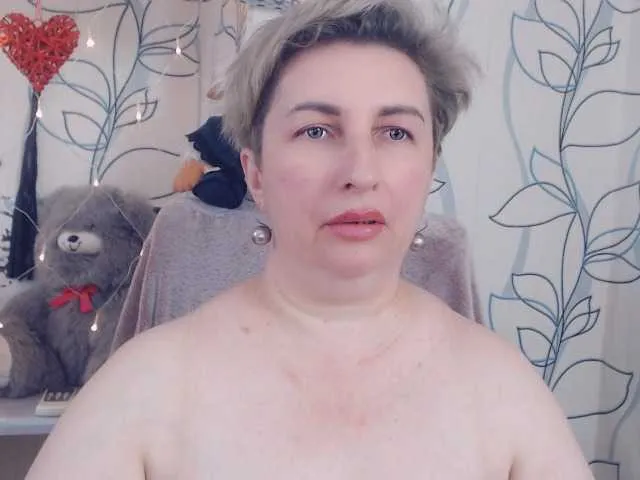 Live sex webcam photo for DepravedMadam #250242373