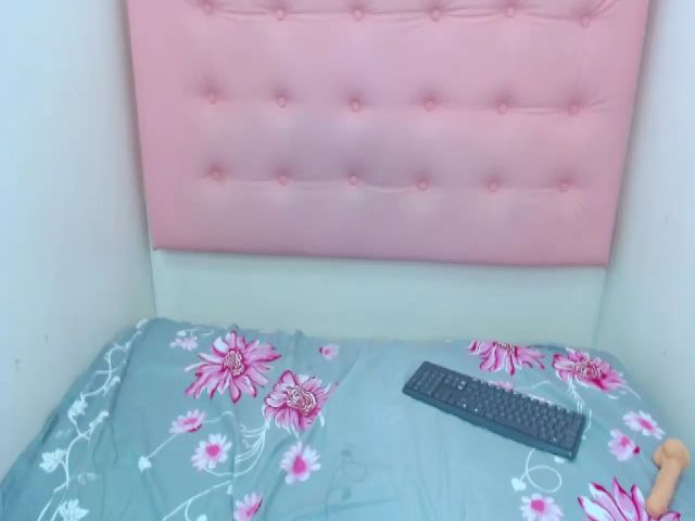 Live sex webcam photo for Britanny_doll #252356593