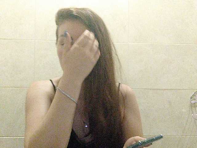 Live sex webcam photo for Katerinagreiz #241379238