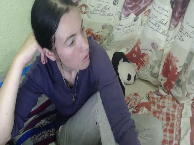 Live sex webcam photo for HOT_JULLYXXX #255672836