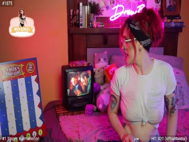 Live sex webcam photo for DrewBerries #253607853