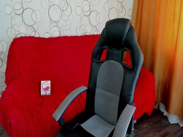 Live sex webcam photo for Eyes_Aurora #256215698