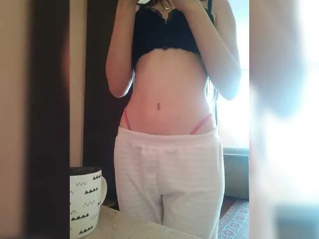 Live sex webcam photo for -Shining- #262967298