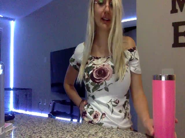 Live sex webcam photo for Sammy_gray #254453979