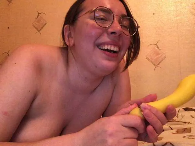 Live sex webcam photo for MARIYA-VARIYA #241084613